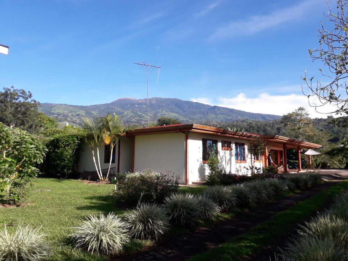 Casa Aquiares Lodge Posada Rural Туриалба Екстериор снимка